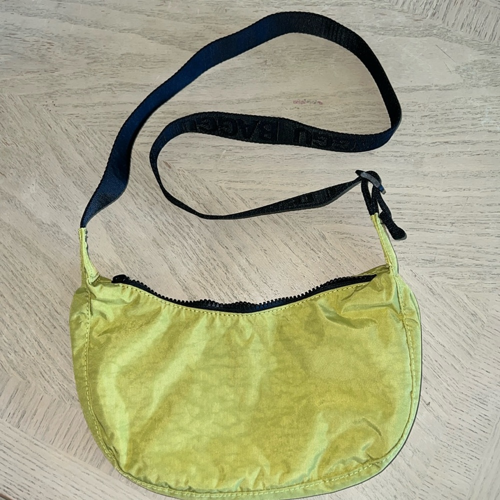 Baggu Small Nylon Crescent in Lemongrass